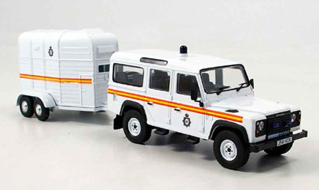 Land Rover Defender 1/43 Vanguards Royal Parks Const. politie England modelauto
