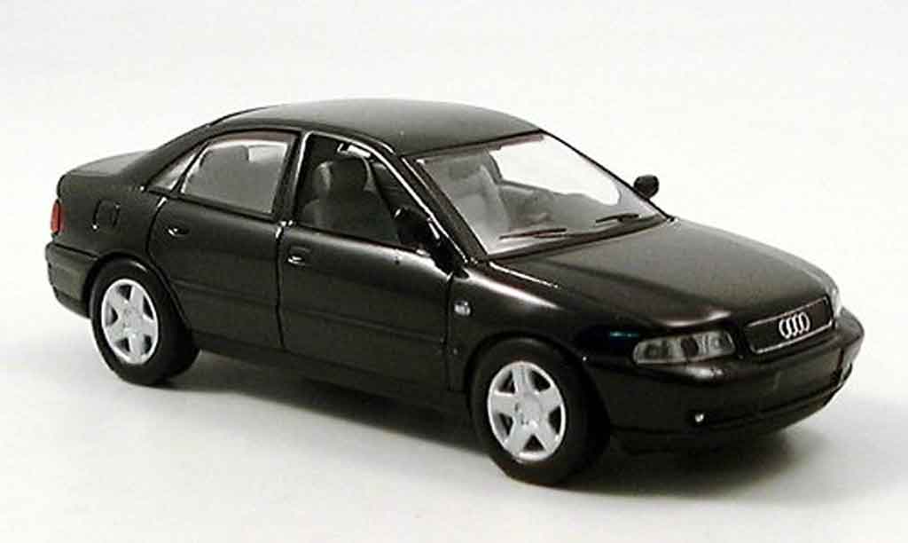Audi A4 1/43 Del Prado zwart modelauto