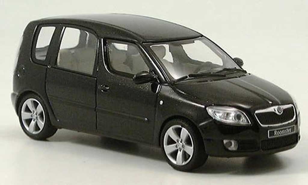 Skoda Roomster 1/43 Abrex zwart 2006 modelauto