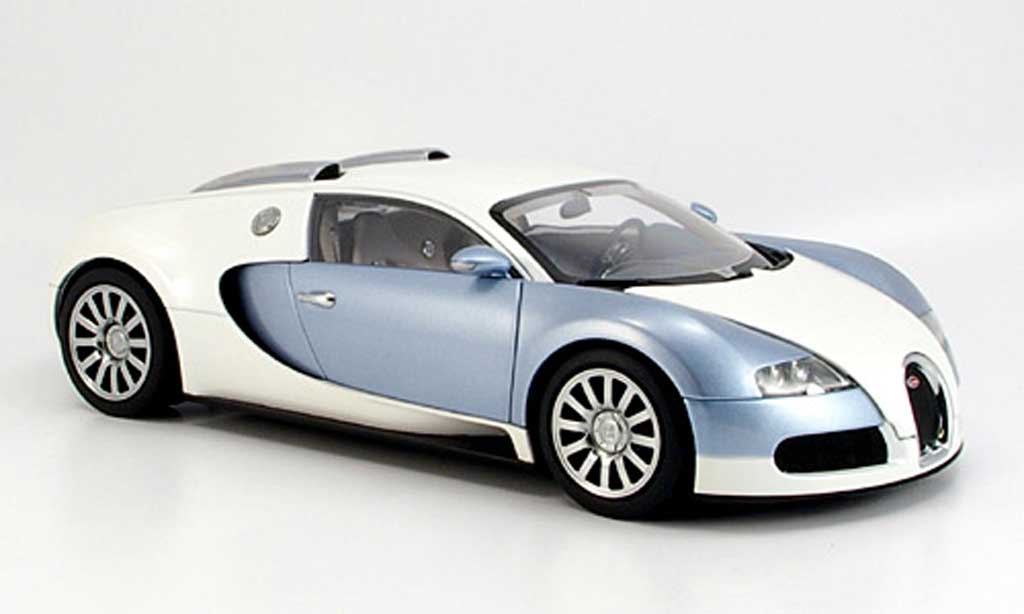 Bugatti Veyron 16.4 1/18 Autoart 16.4 wit/blauw modelauto
