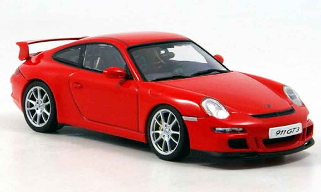 Porsche 997 Carrera 1/43 Autoart Carrera rood modelauto