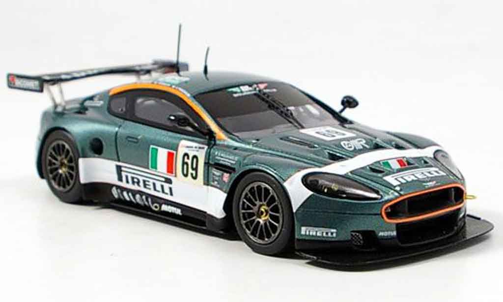 Aston Martin DBR9 1/43 Spark no.69 le mans 2006 modelauto