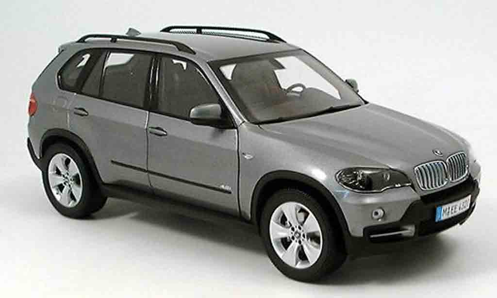 Bmw X5 E70 1/18 Kyosho E70 grijs 2007 modelauto