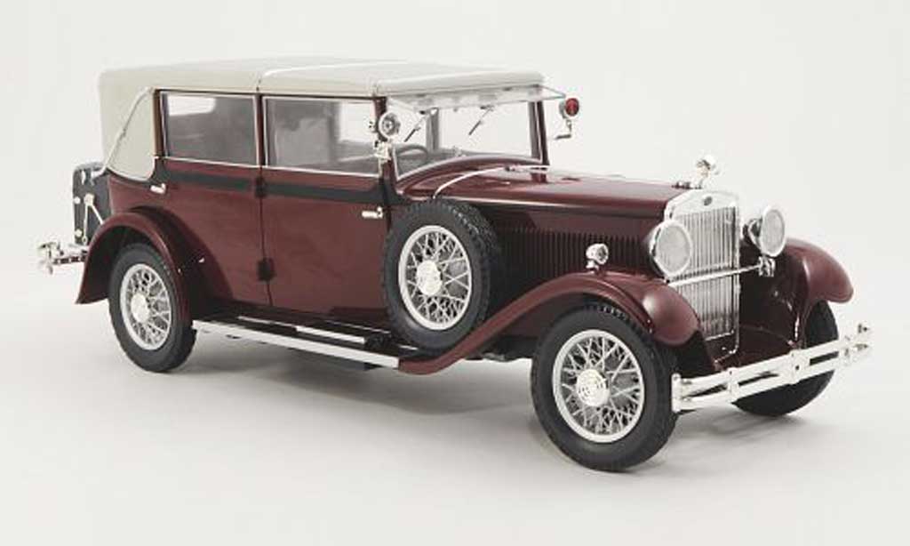 Skoda 860 1/18 Abrex rood 1932 modelauto