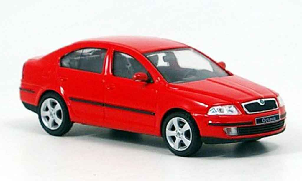 Skoda Octavia 1/43 Abrex rood modelauto