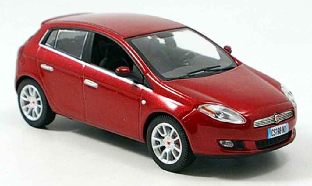 Fiat Bravo 1/43 Norev rood 2007 modelauto