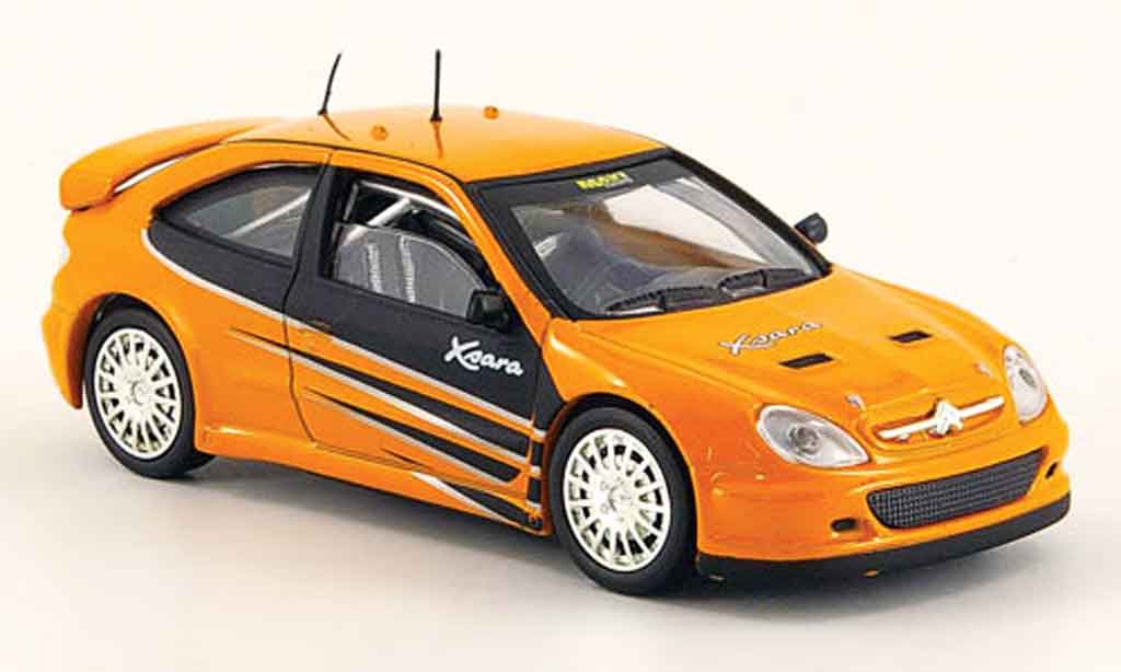 Citroen Xsara 1/43 Solido tuning oranje modelauto