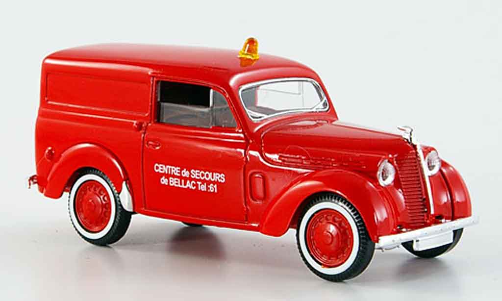 Renault Juvaquatre 1/43 Solido pompier modelauto