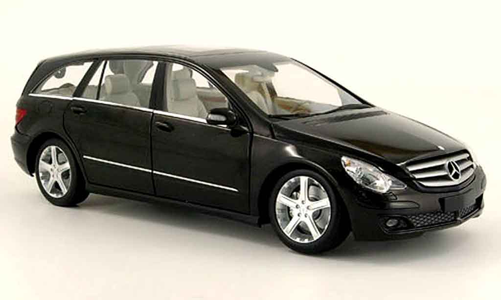 Mercedes Classe R 1/18 Minichamps zwart 2005 modelauto