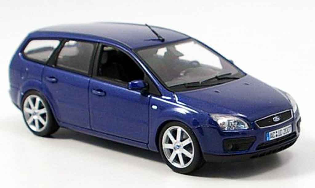Ford Focus 1/43 Minichamps Turnier blauw 2006 modelauto