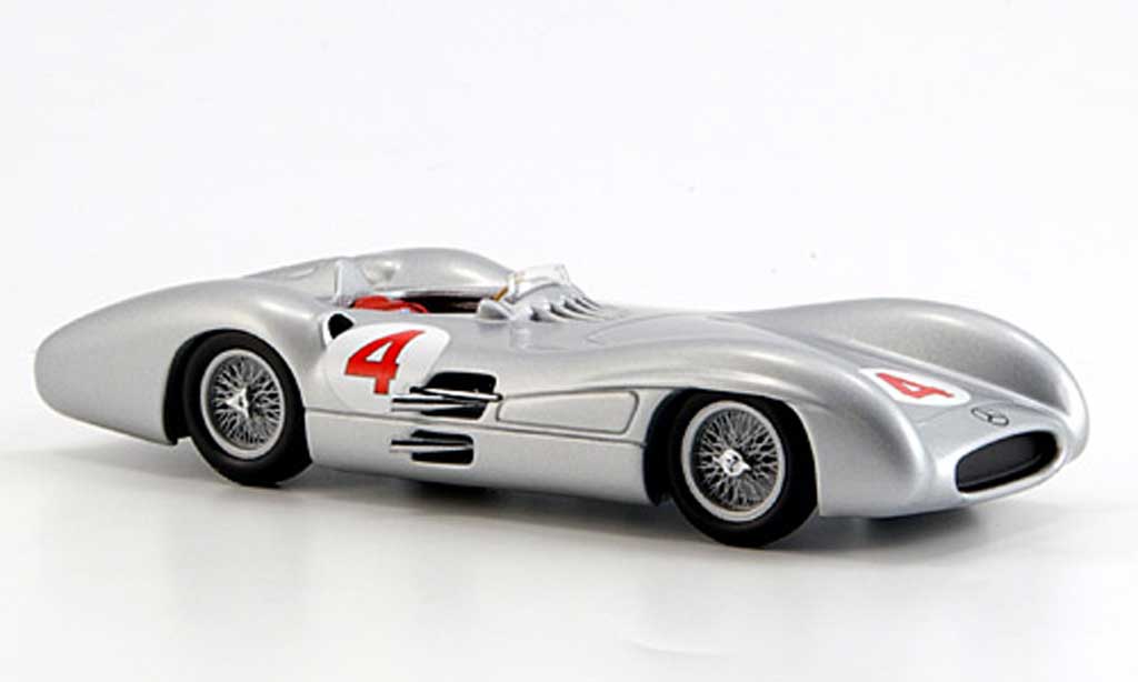 Mercedes W 196 1/43 Minichamps Kling No.4 Sieger GP Berlin 1954 modelauto