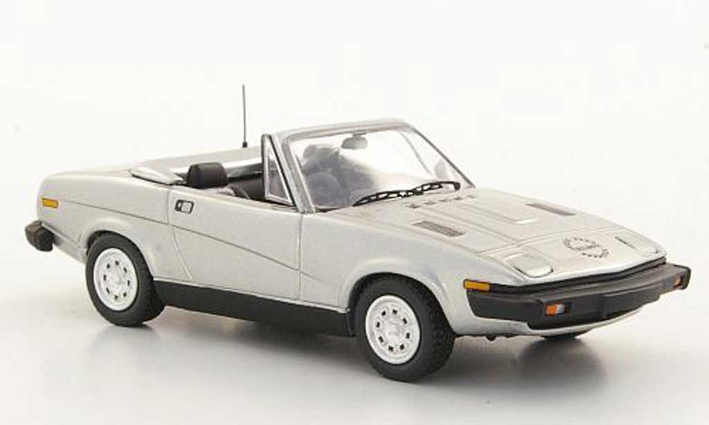 Triumph TR7 1/43 Trofeu grijsgrijs LHD modelauto
