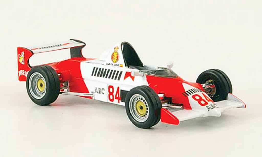 Reynard 84SF 1/43 IXO Formel Ford C.Sainz modelauto