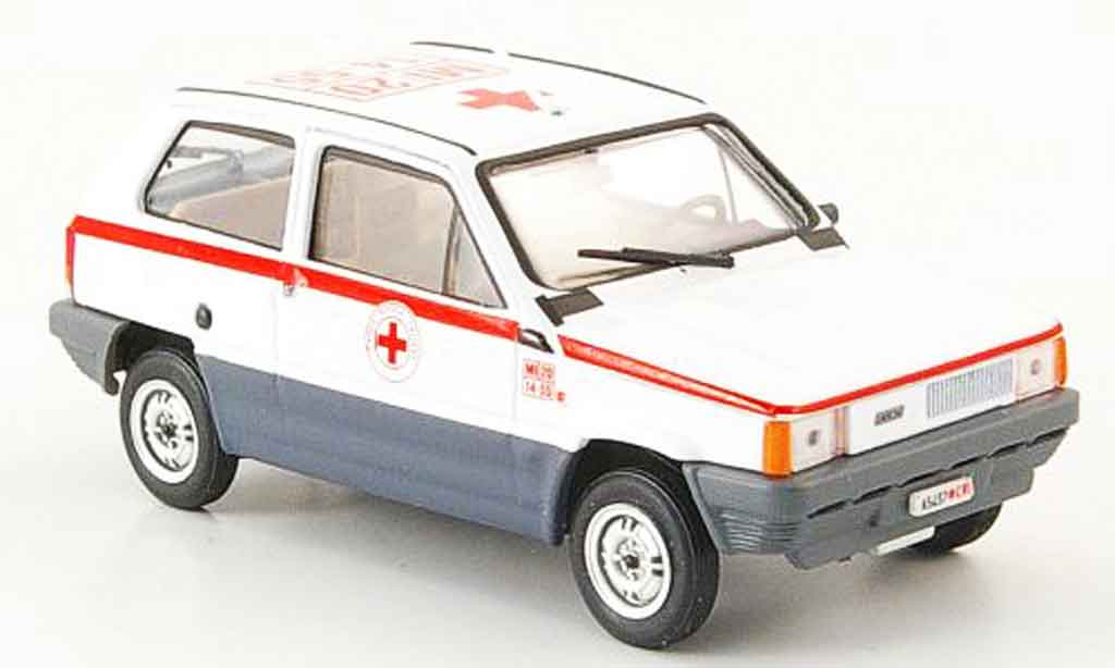 Fiat Panda 1/43 Brumm 45 roodes Kreuz Italien 1980 modelauto
