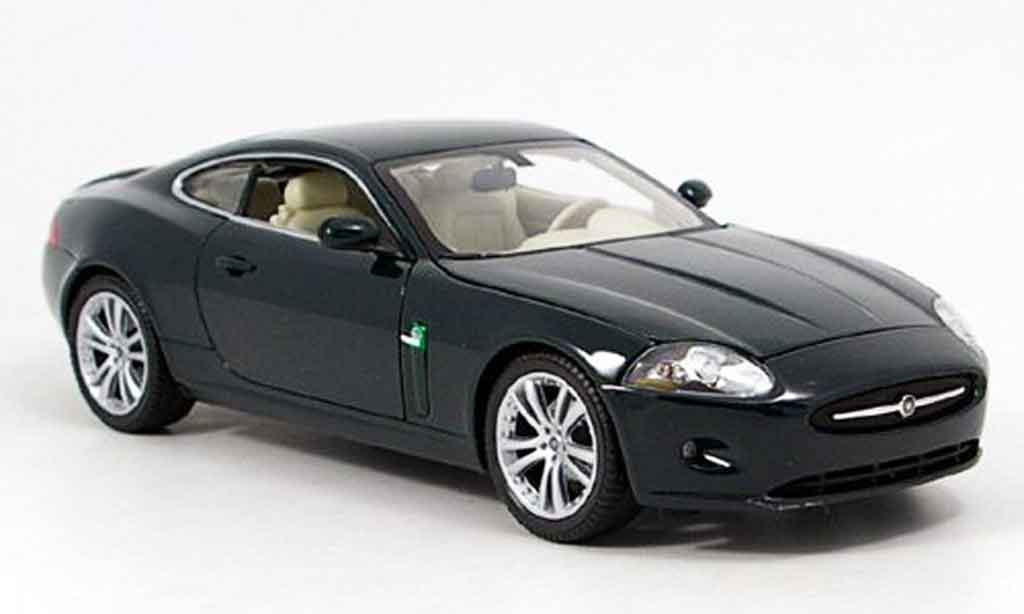Jaguar XK coupe 1/18 Welly coupe grun modelauto
