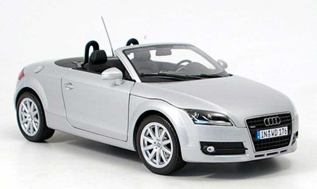 Audi TT 1/18 Minichamps Roadster grijs metallic 2006 modelauto