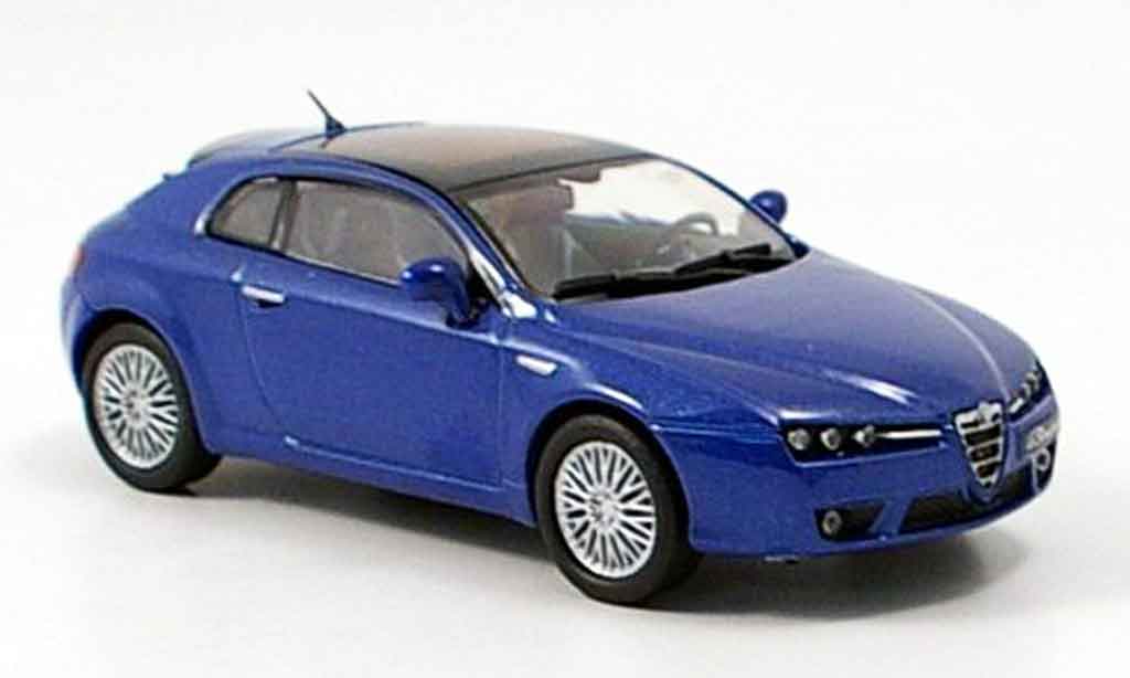 Alfa Romeo Brera 1/43 M4 blauw 2005 modelauto
