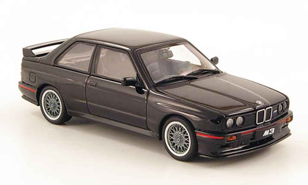 Bmw M3 E30 1/43 Autoart E30 Evolution zwart 1990 modelauto