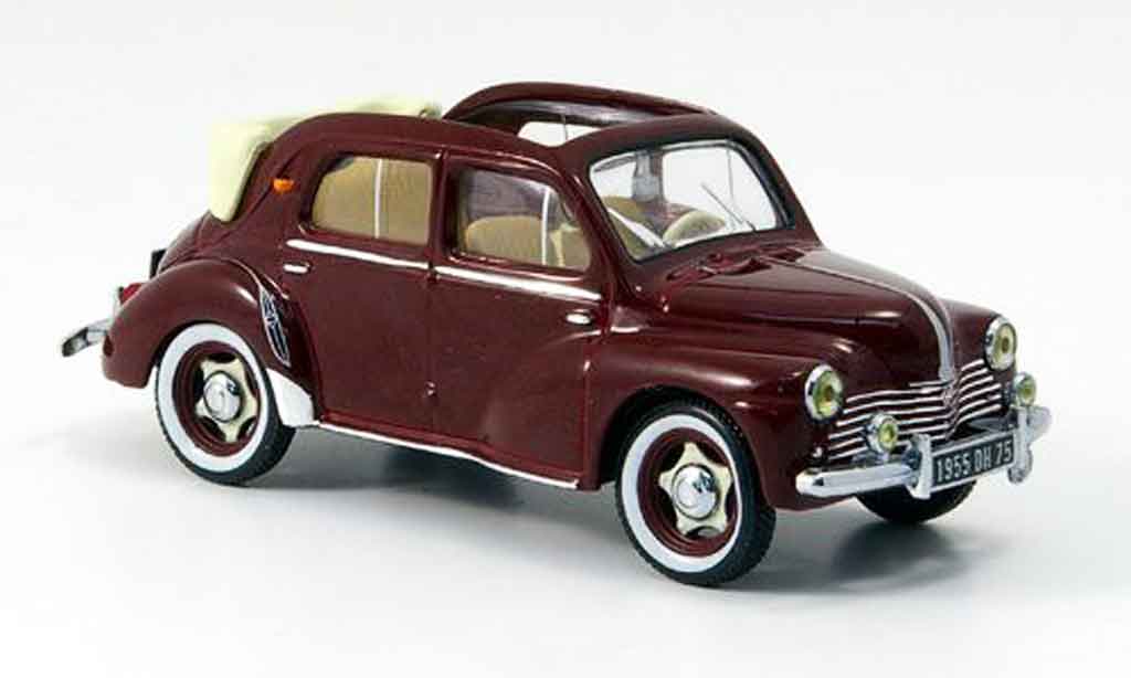 Renault 4CV 1/43 IXO cabrio rood 1955 modelauto