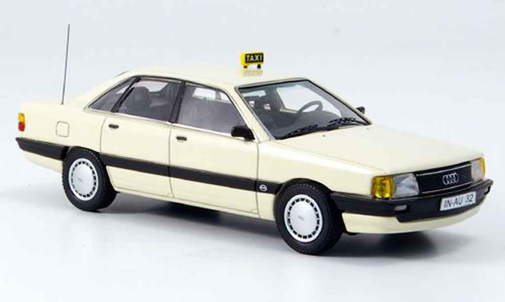 Audi 100 1/43 Neo (Typ44) Taxi Deutschland 1982 modelauto