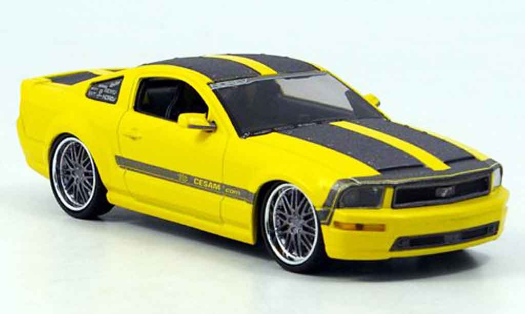 Ford Mustang 2007 1/43 Norev 2007 geel grijs Cesam by Paroodech 2007 modelauto