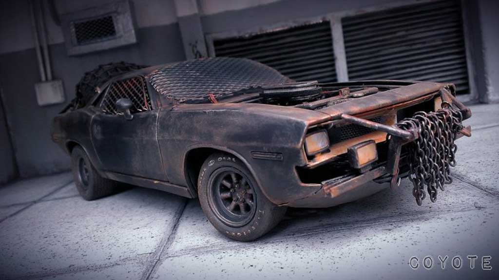 Plymouth Cuda Zombie Crusher madmax 1/18 Highway 61