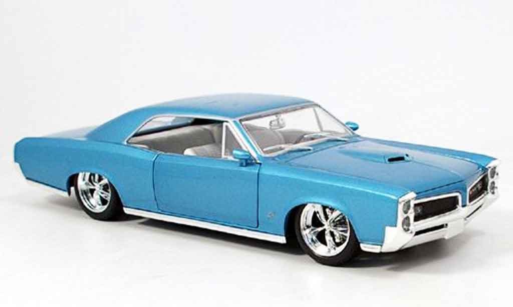 Pontiac GTO 1/18 Hot Wheels blauw 1966 modelauto