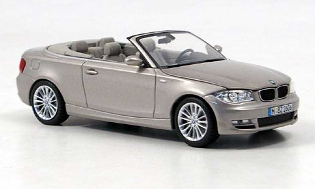 Bmw 125 E88 1/43 Minichamps E88 i Cabrio beige modelauto