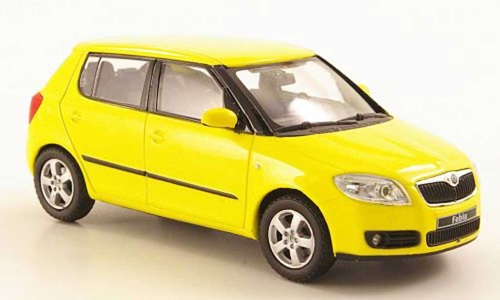 Skoda Fabia II 1/43 Abrex II geel 2007 modelauto