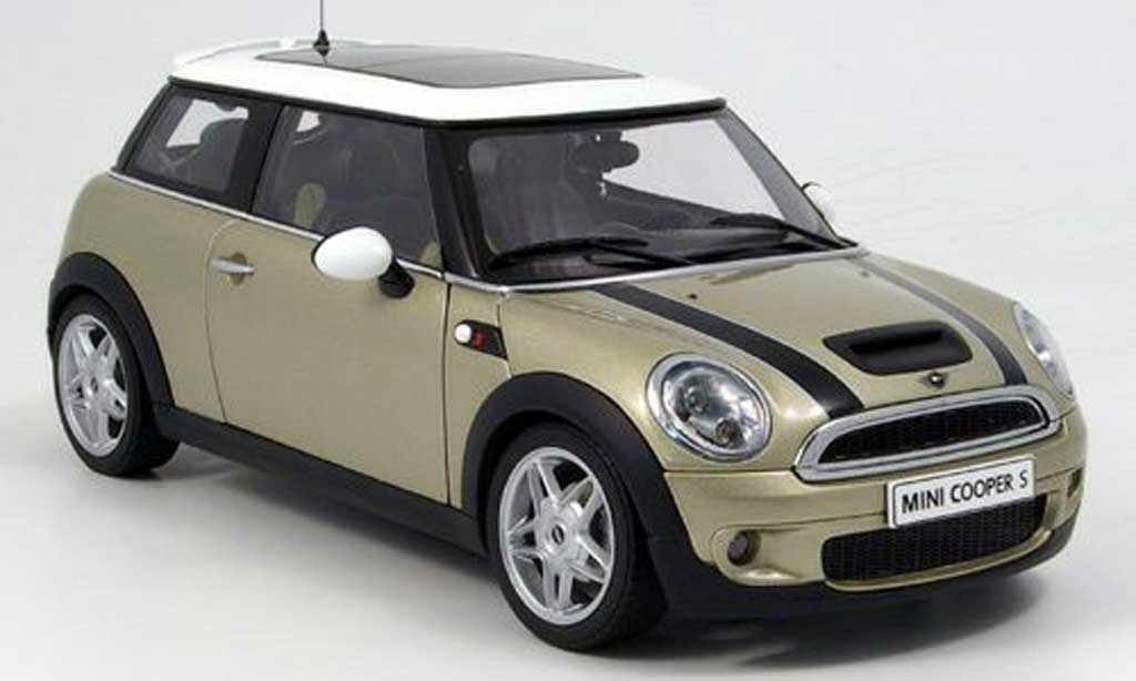 Mini Cooper S 1/18 Autoart S beige bandes zwarts 2006 modelauto