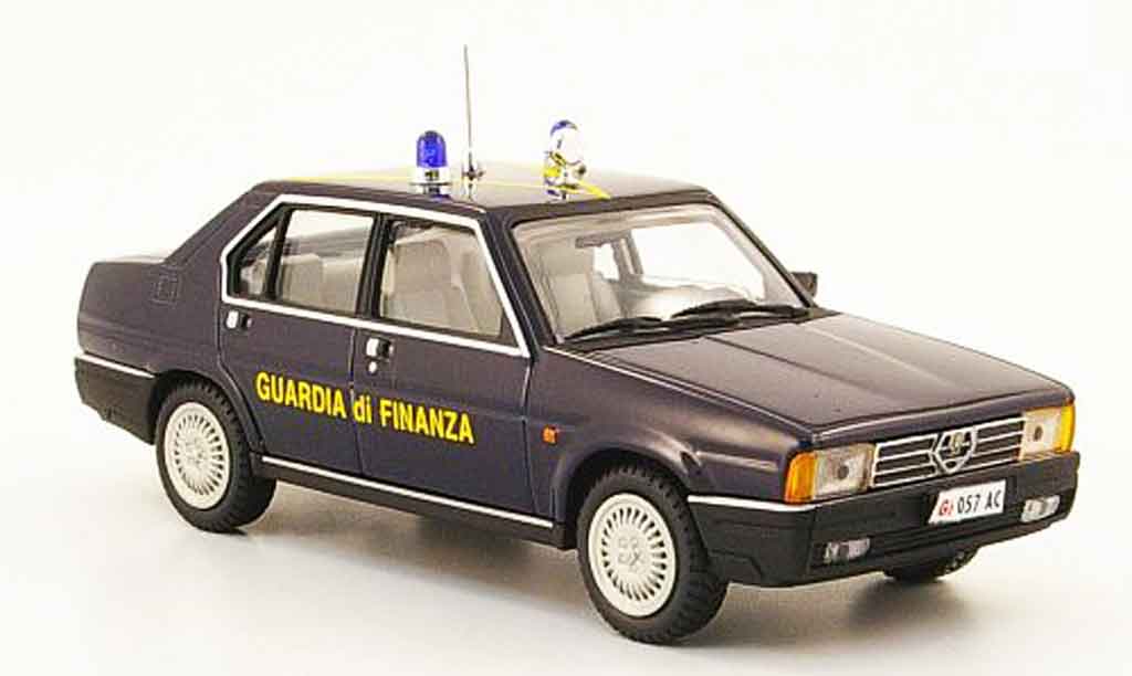 Alfa Romeo 90 1/43 Pego guardia di finanza 1984 modelauto