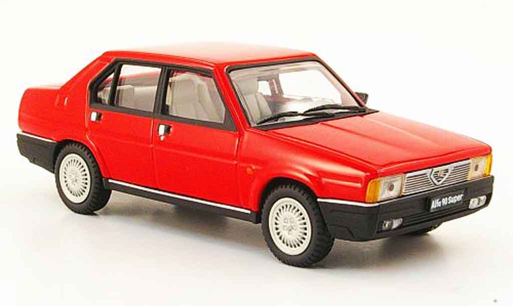Alfa Romeo 90 1/43 Pego super rood 1984 modelauto