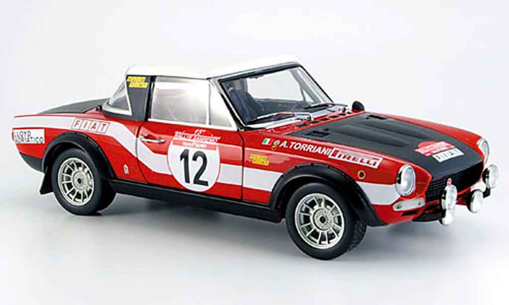 Fiat 124 Abarth 1/18 Sun Star Abarth no. 12 rallye san remo 1973 modelauto