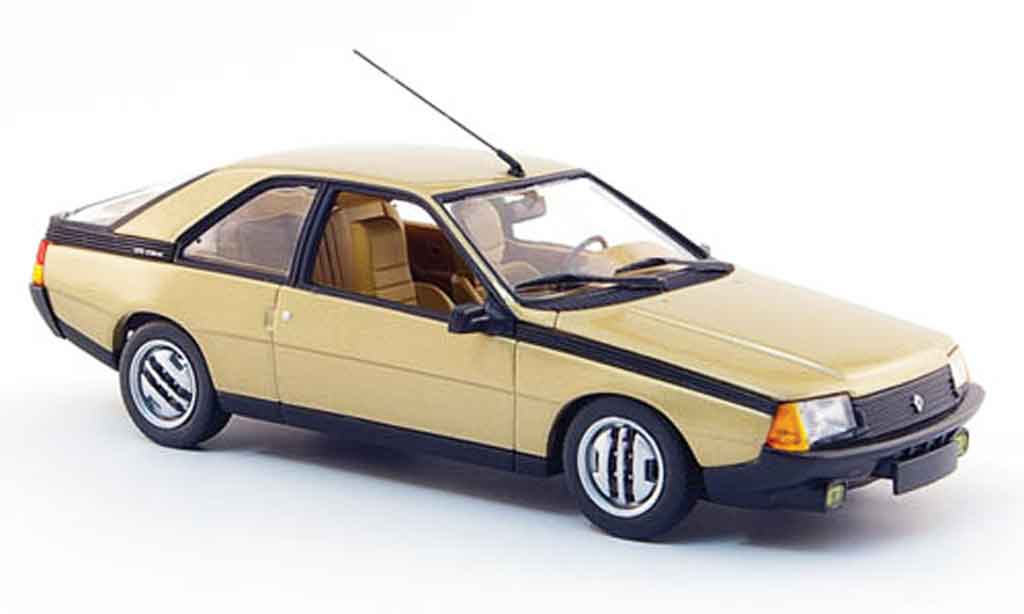 Renault Fuego 1/43 Minichamps or 1983 modelauto