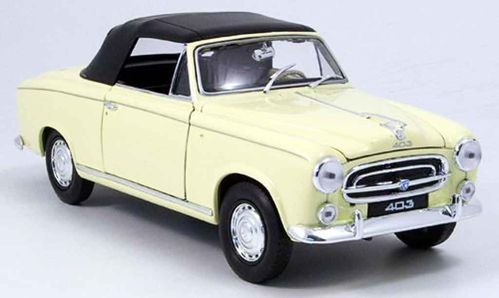 Peugeot 403 Cabriolet 1/18 Welly Cabriolet beige avec capote 1957 modelauto