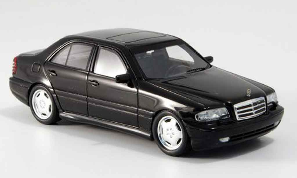 Mercedes Classe C 1/43 Spark C43 AMG zwart 2000 modelauto