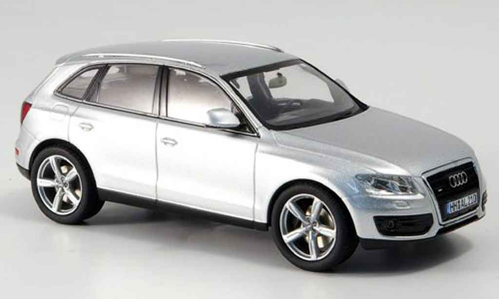 Audi Q5 1/43 Schuco grijs metallic 2008 modelauto