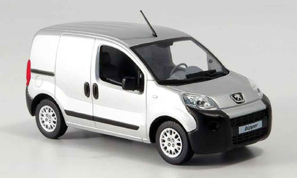 Peugeot Bipper 1/43 Norev kasten grijs metallic 2007 modelauto