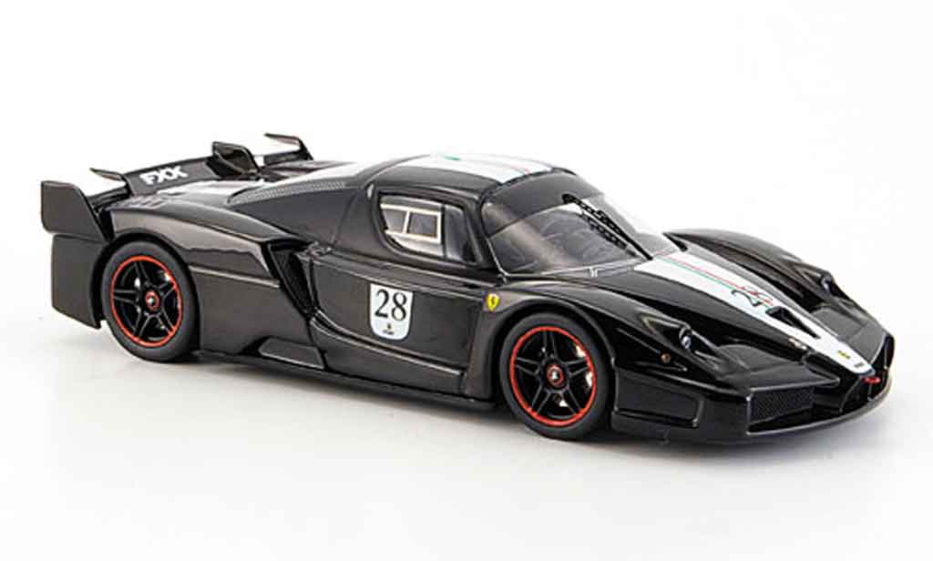 Ferrari Enzo FXX 1/43 Hot Wheels Elite FXX no.28 zwart avec witem streifen modelauto