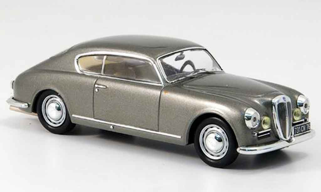 Lancia Aurelia B20 1/43 IXO B20 grijs metallic 1953 modelauto