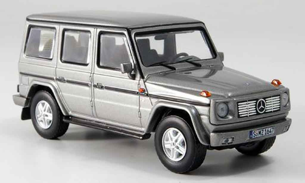 Mercedes Classe G 1/43 IXO G500 V8 grijs metallic Sedan 1994 modelauto