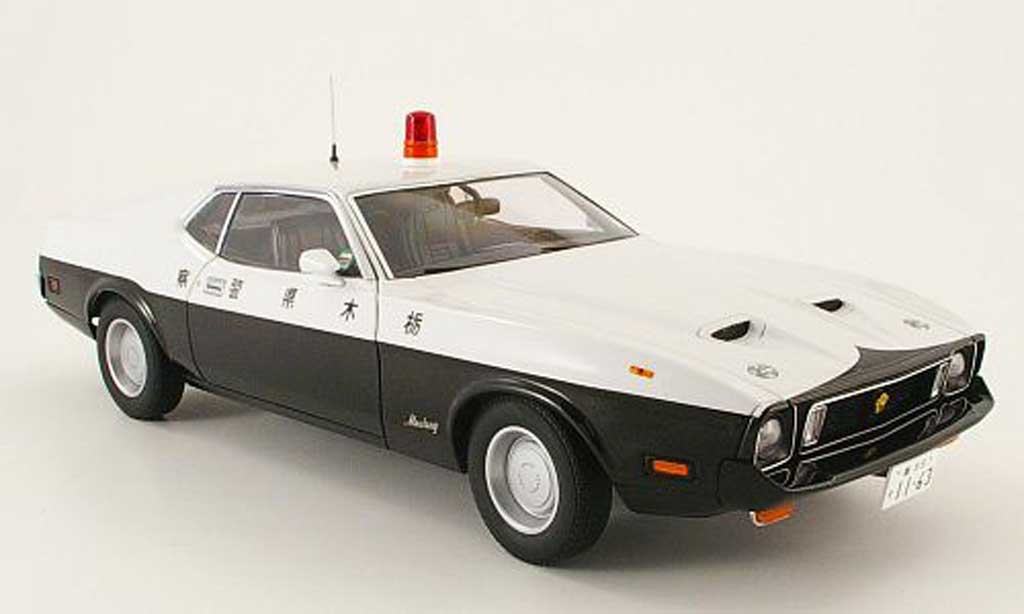 Ford Mustang Japanese 1/18 Autoart Japanese mach i polizei japan modelauto