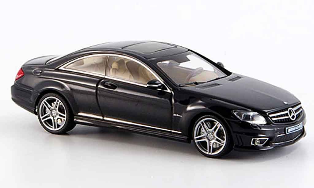 Mercedes Classe CL 1/43 Autoart CL63 AMG zwart modelauto