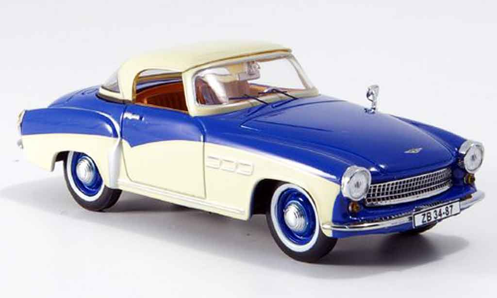 Wartburg 313 1/43 IST Models Sport blauw beige 1957 modelauto