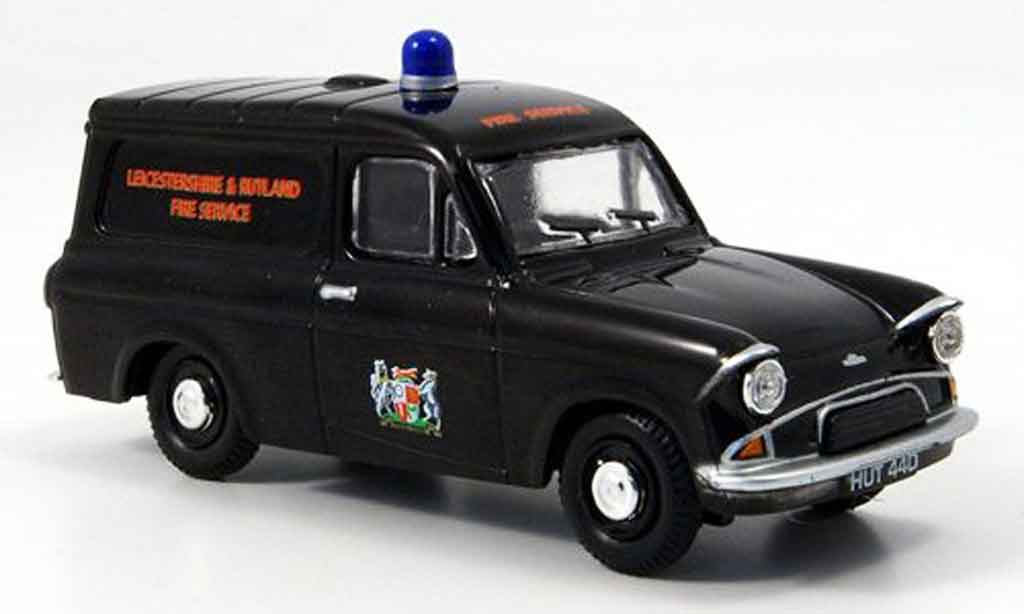 Ford Anglia 1/43 Oxford Van politie Leicestershire & Rutland modelauto