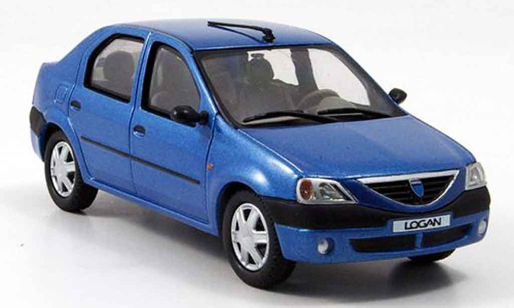 Dacia Logan 1/43 Eligor blauw modelauto