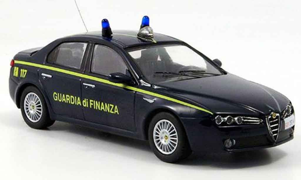 Alfa Romeo 159 1/43 M4 guardia di finanza b quality 2005 modelauto