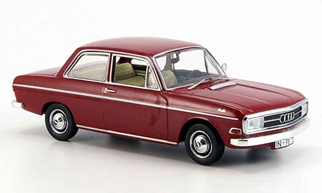 Audi 72 1/43 Norev rood 2 Turer 1965 modelauto