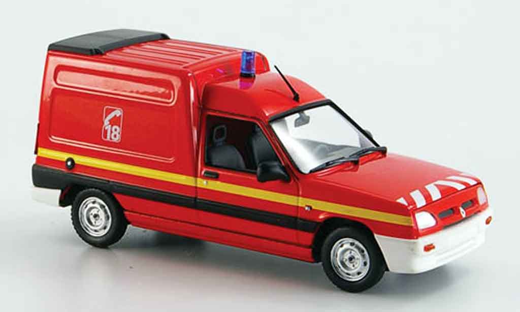 Renault Express 1/43 Norev pompier 1995 modelauto