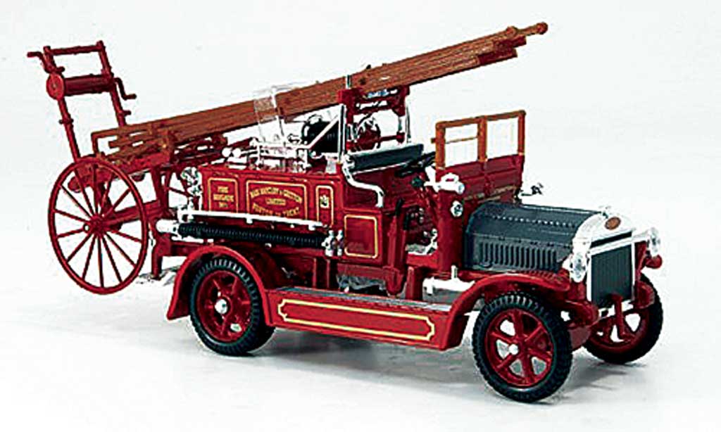 Dennis N Type 1/43 Yat Ming rood Brandweer modelauto